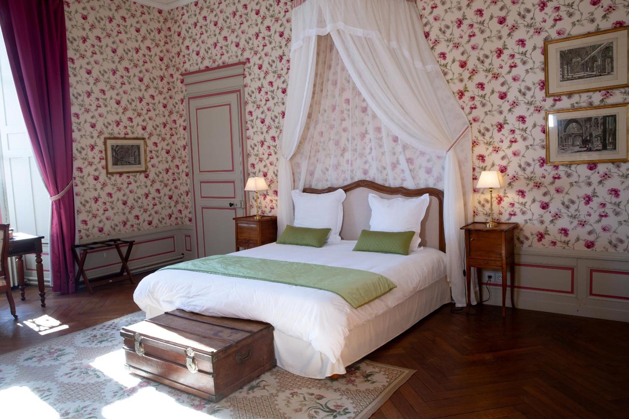 Chateau De Montmirail Montmirail  객실 사진